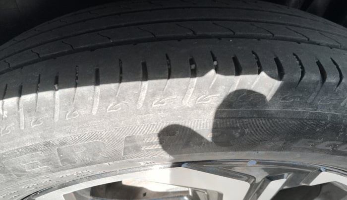 2023 Maruti BREZZA ZXi Plus , Petrol, Manual, 48,385 km, tyre