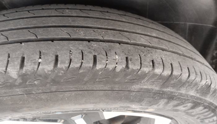 2023 Maruti BREZZA ZXi Plus , Petrol, Manual, 48,385 km, tyre