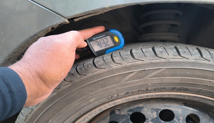 2017 Maruti Wagon R 1.0 VXI AMT, Petrol, Automatic, 90,886 km, tyre