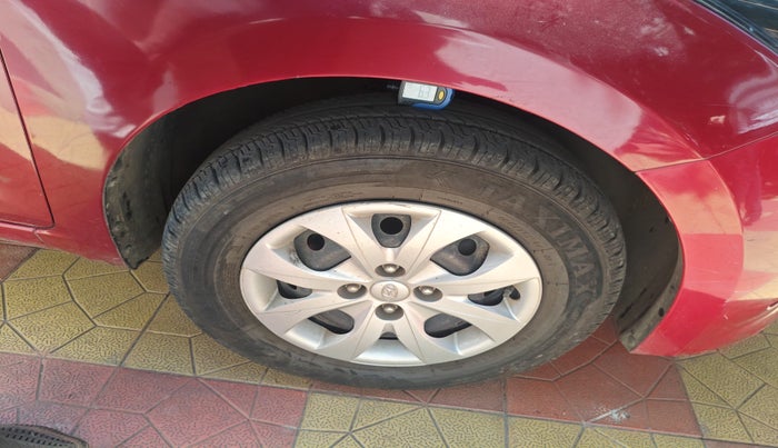 2015 Hyundai Elite i20 MAGNA 1.4 CRDI, Diesel, Manual, 61,364 km, tyre