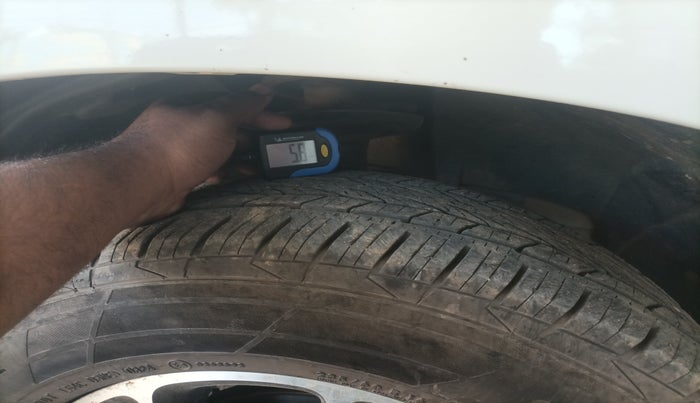 2016 Renault Duster 110 PS RXZ 4X2 AMT DIESEL, Diesel, Automatic, 1,60,449 km, tyre