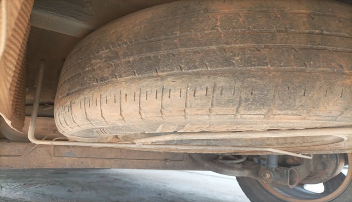 2016 Renault Duster 110 PS RXZ 4X2 AMT DIESEL, Diesel, Automatic, 1,60,449 km, tyre