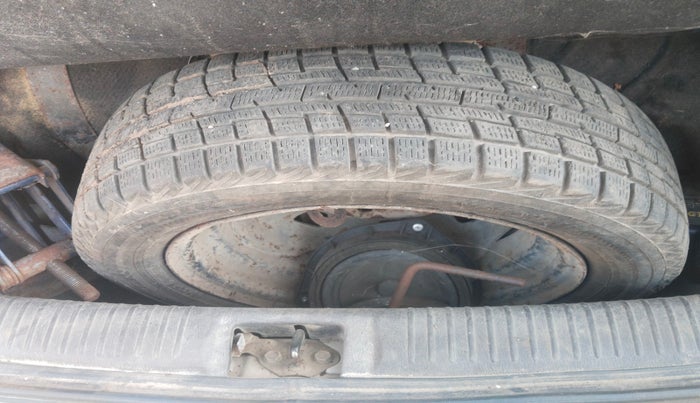 2012 Hyundai Santro Xing GL, Petrol, Manual, 95,850 km, tyre