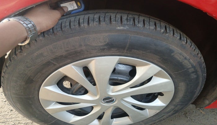2010 Maruti Swift VDI, Diesel, Manual, 94,667 km, tyre