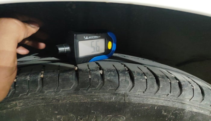 2023 Hyundai NEW I20 ASTA (O) 1.2 MT, Petrol, Manual, 30,451 km, tyre