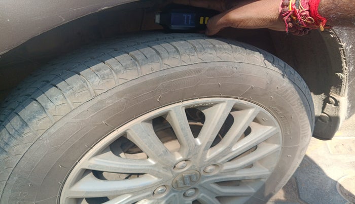 2018 Maruti Dzire ZXI AMT, Petrol, Automatic, 85,000 km, tyre