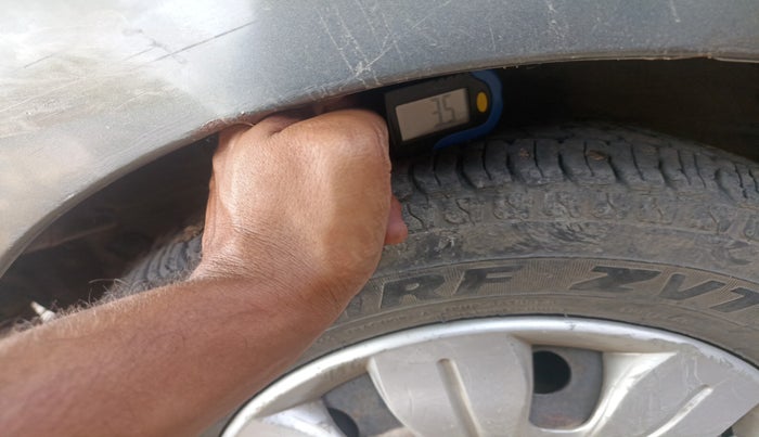 2010 Hyundai i10 MAGNA 1.2, Petrol, Manual, 59,087 km, tyre