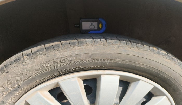 2015 Toyota Etios GD, Diesel, Manual, 3,20,970 km, tyre