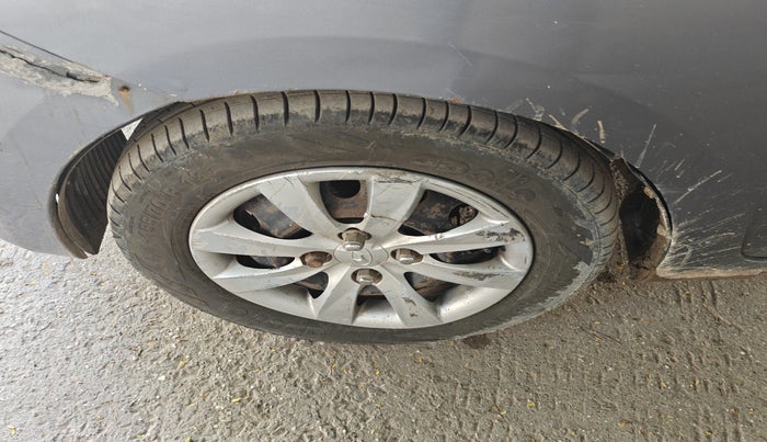 2012 Hyundai Eon MAGNA, Petrol, Manual, 78,035 km, tyre