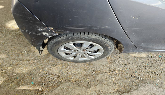 2012 Hyundai Eon MAGNA, Petrol, Manual, 78,035 km, tyre