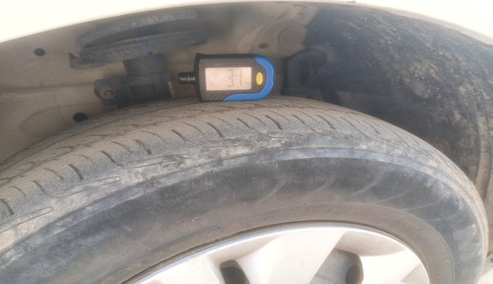 2013 Maruti Swift Dzire VDI, Diesel, Manual, 1,26,900 km, tyre