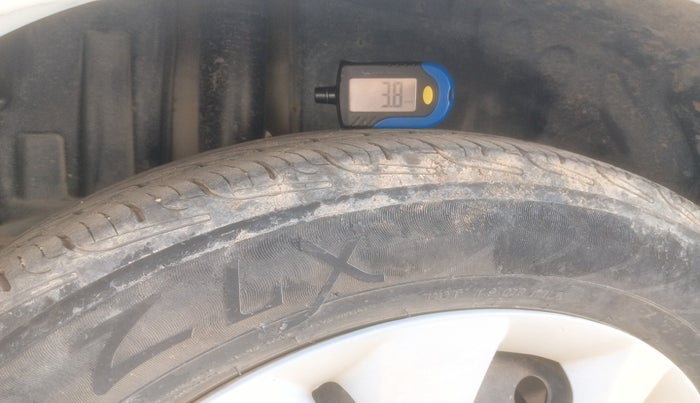 2013 Maruti Swift Dzire VDI, Diesel, Manual, 1,26,900 km, tyre