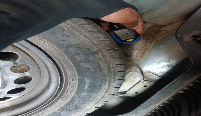 2020 Maruti Baleno DELTA PETROL 1.2, Petrol, Manual, 76,990 km, tyre