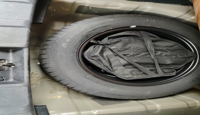 2022 Tata NEXON XZA PLUS (PREMIUM) PETROL JET, Petrol, Automatic, 6,676 km, tyre