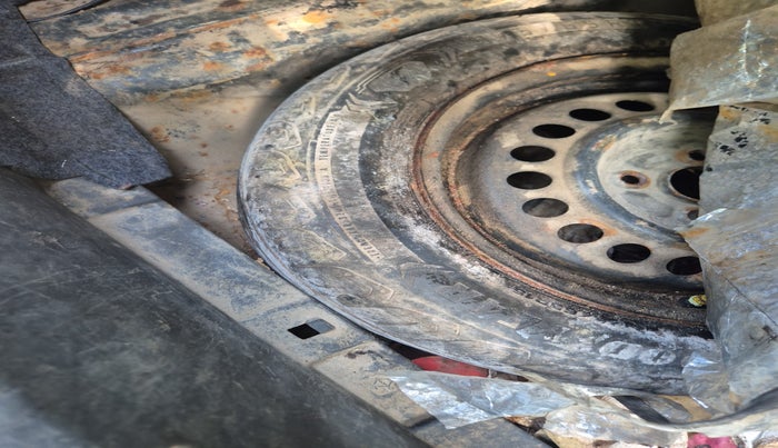 2010 Honda City 1.5L I-VTEC V MT, Petrol, Manual, 95,050 km, tyre