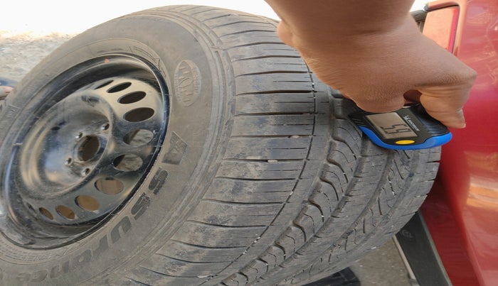 2015 Hyundai Creta SX PLUS 1.6 PETROL, Petrol, Manual, 1,25,271 km, tyre