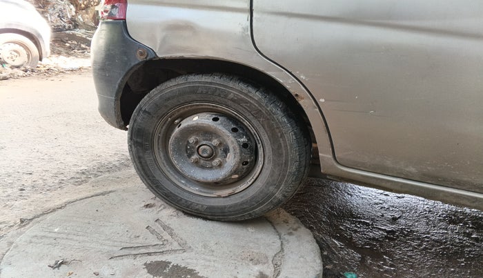 2011 Maruti Alto LX, Petrol, Manual, 25,54,645 km, tyre