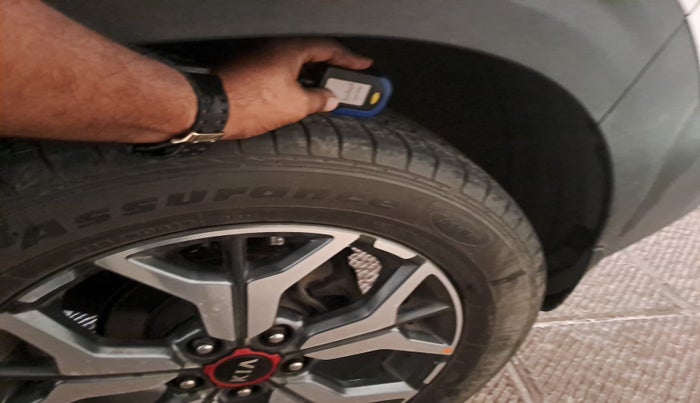 2019 KIA SELTOS GTX PLUS AT 1.5 DIESEL, Diesel, Automatic, 47,949 km, tyre