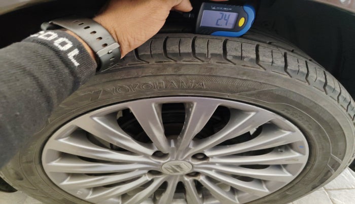 2017 Maruti Ciaz ALPHA DIESEL 1.3, Diesel, Manual, 70,000 km, tyre