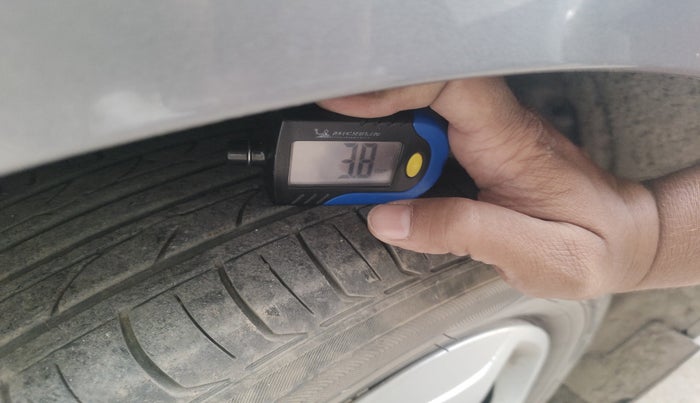 2019 Tata Tiago XT PETROL, Petrol, Manual, 1,14,924 km, tyre