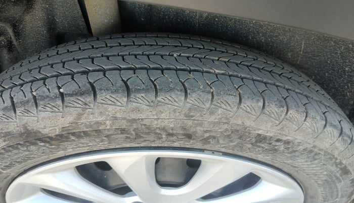 2024 Maruti Grand Vitara DELTA CNG, Petrol, Manual, 16,018 km, tyre