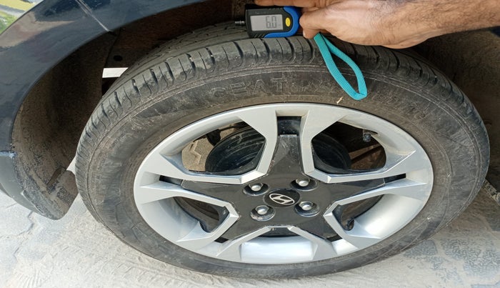 2025 Hyundai NEW I20 SPORTZ 1.2 IVT, Petrol, Automatic, 1,745 km, tyre