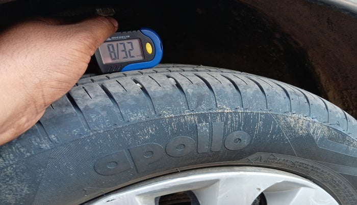 2017 Maruti Baleno DELTA PETROL 1.2, Petrol, Manual, 1,56,397 km, tyre