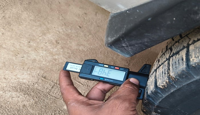 2012 Maruti Alto K10 VXI, Petrol, Manual, 63,347 km, tyre