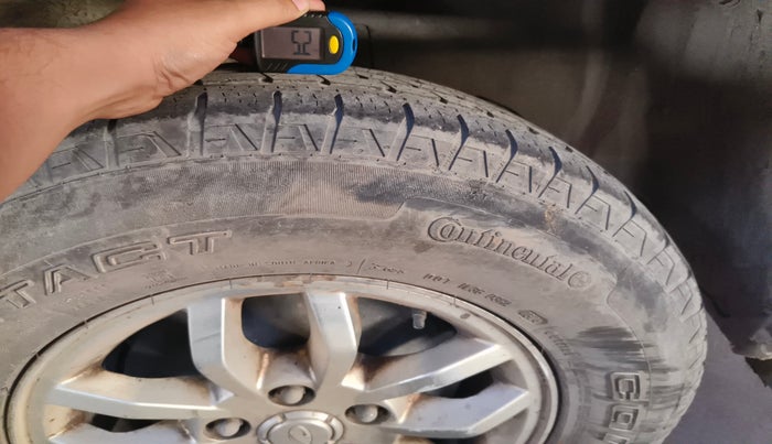 2017 Mahindra TUV300 T8, Diesel, Manual, 71,862 km, tyre