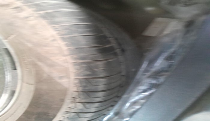 2022 Maruti S Cross ZETA AT 1.5, Petrol, Automatic, 36,497 km, tyre