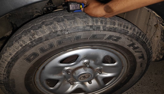 2018 Tata Hexa XMA 4X2 7 STR, Diesel, Automatic, 82,000 km, tyre