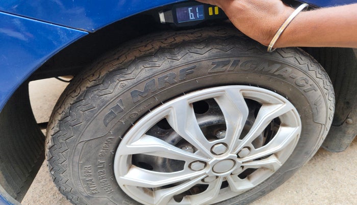 2014 Hyundai Eon D-LITE+, Petrol, Manual, 7,277 km, tyre