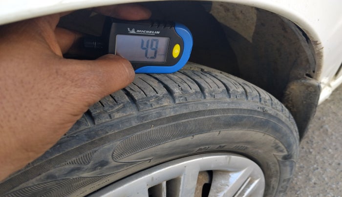 2010 Hyundai Santro Xing GLS, Petrol, Manual, 1,53,346 km, tyre