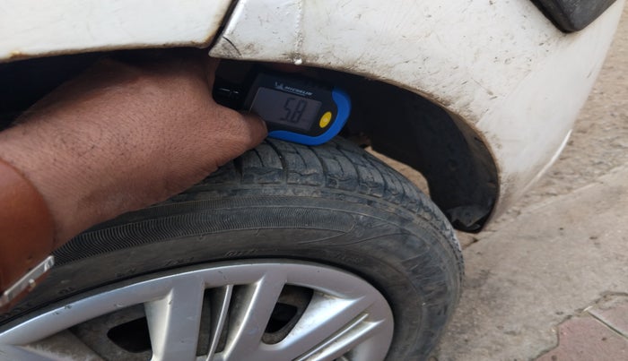 2010 Hyundai Santro Xing GLS, Petrol, Manual, 1,53,346 km, tyre