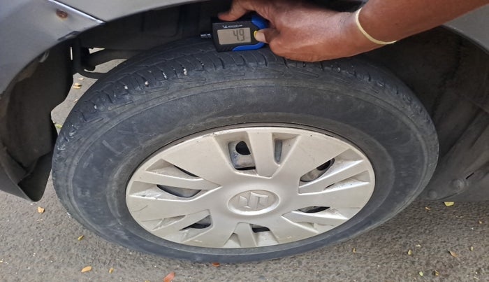 2014 Maruti Swift VXI, Petrol, Manual, 1,33,015 km, tyre