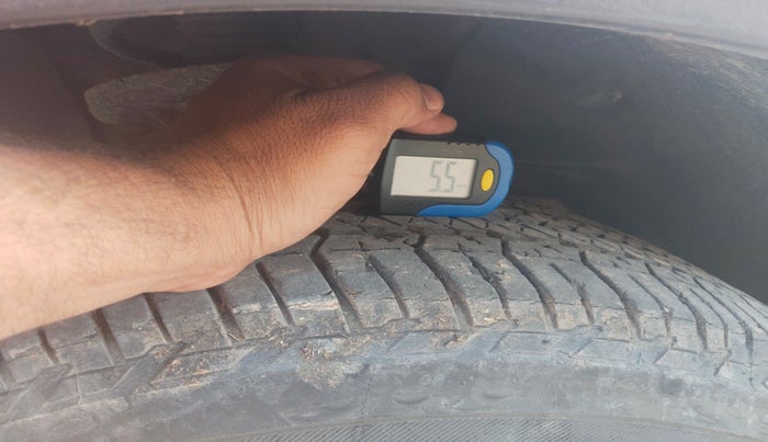 2015 Mahindra XUV500 W10, Diesel, Manual, 91,723 km, tyre