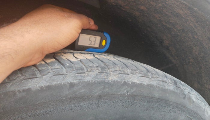 2015 Mahindra XUV500 W10, Diesel, Manual, 91,723 km, tyre