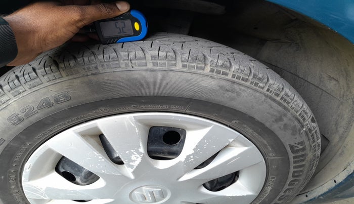 2012 Maruti Swift Dzire VDI, Diesel, Manual, 1,44,350 km, tyre