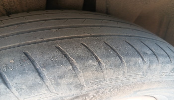 2018 Maruti Ertiga ZDI + SHVS, Diesel, Manual, 1,33,719 km, tyre