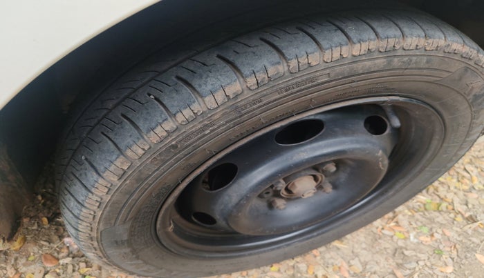 2011 Tata Indigo ECS LE TDI BS-III, Diesel, Manual, 1,15,499 km, tyre