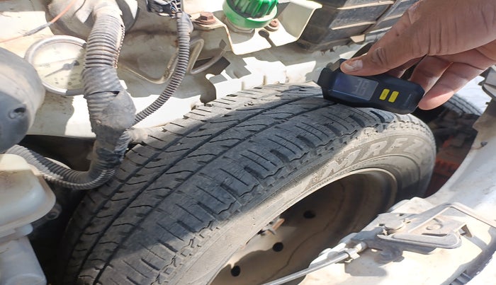 2014 Tata Nano EMAX XM CNG, Petrol, Manual, 54,880 km, tyre