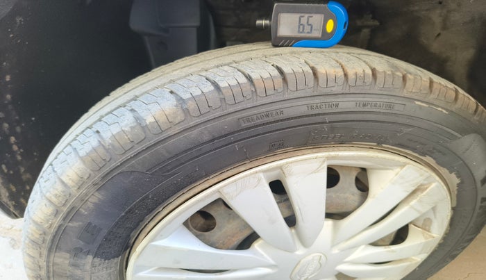 2015 Datsun Go Plus T, Petrol, Manual, 70,666 km, tyre