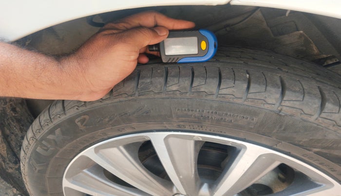 2022 Maruti Ciaz ALPHA 1.5 SHVS PETROL, Petrol, Manual, 73,351 km, tyre