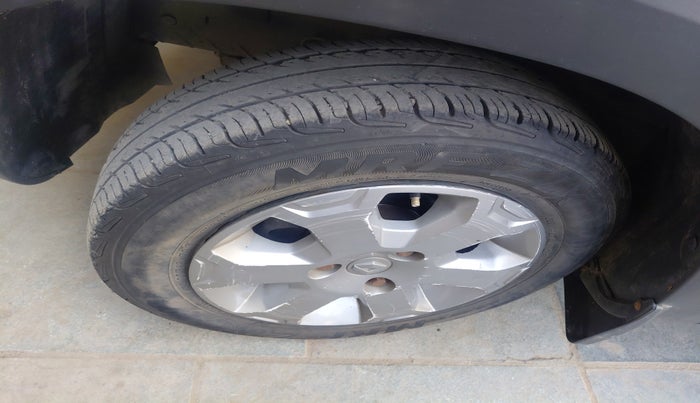 2018 Renault Kwid CLIMBER 1.0, Petrol, Manual, 65,480 km, tyre