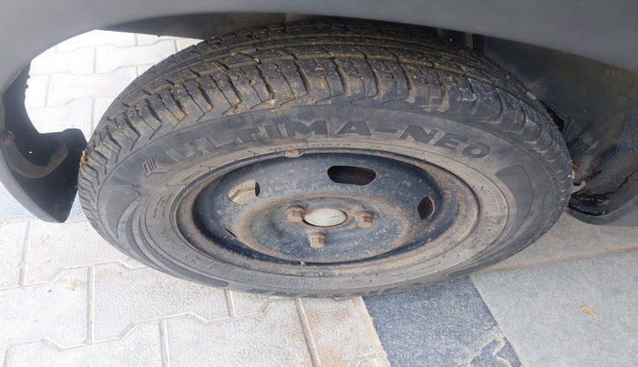 2018 Renault Kwid CLIMBER 1.0, Petrol, Manual, 65,480 km, tyre