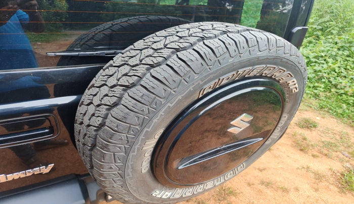 2023 Maruti JIMNY ALPHA ALL GRIP PRO MT, Petrol, Manual, 41,178 km, tyre