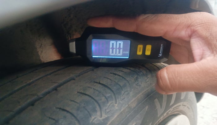 2017 Maruti Celerio VXI CNG, Petrol, Manual, 1,28,857 km, tyre