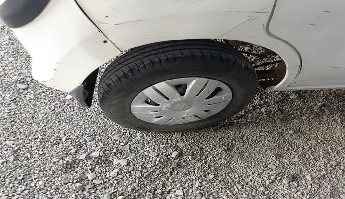 2014 Maruti Alto 800 LXI, Petrol, Manual, 85,734 km, tyre