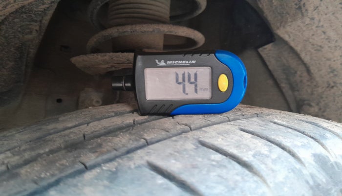 2021 Maruti Baleno ZETA PETROL 1.2, Petrol, Manual, 60,479 km, tyre