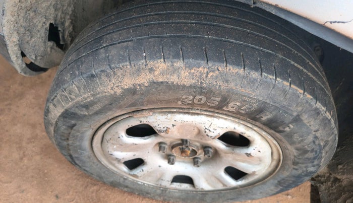 2013 Renault Duster 110 PS RXL DIESEL, Diesel, Manual, 1,56,208 km, tyre